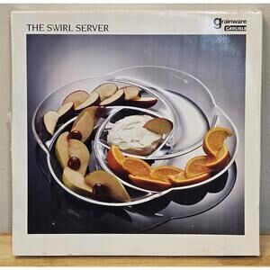 The Swirl Server Carlisle Grainware Lucite Acrylic 5 Compartment  GW1155